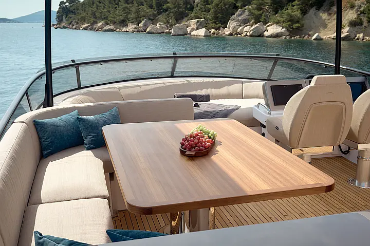 Azimut Magellano 66 - 