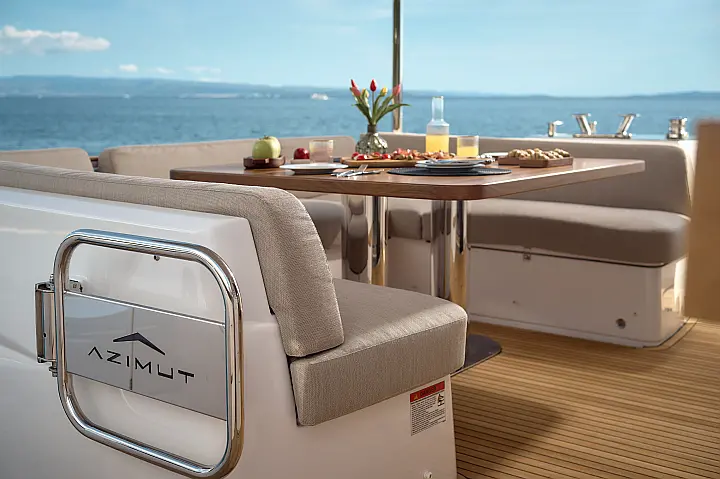 Azimut Magellano 66 - 