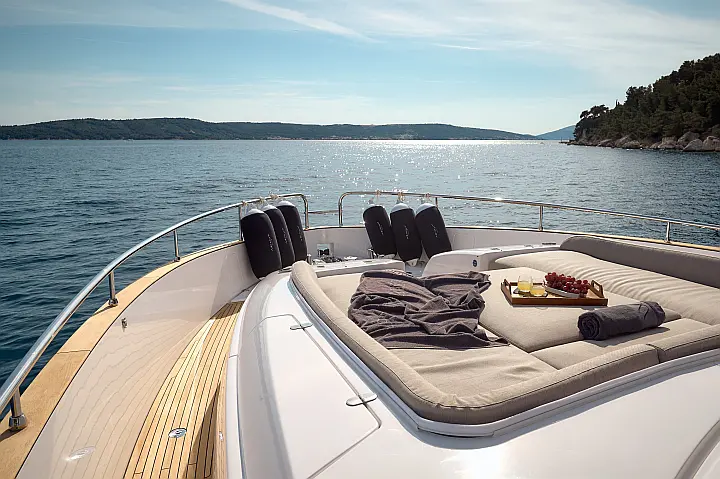 Azimut Magellano 66 - 