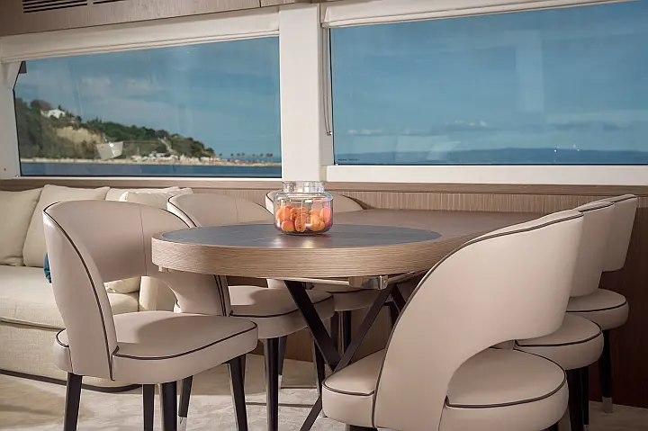 Azimut Magellano 66 - 