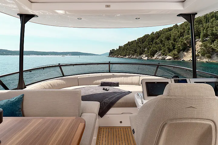Azimut Magellano 66 - 