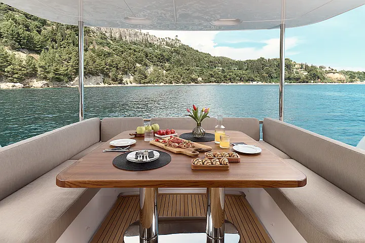 Azimut Magellano 66 - 