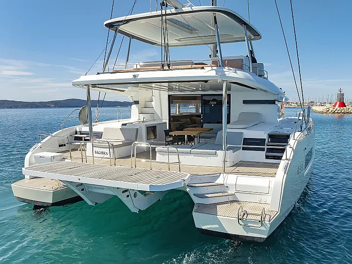 Lagoon 55_5 Cabins - 