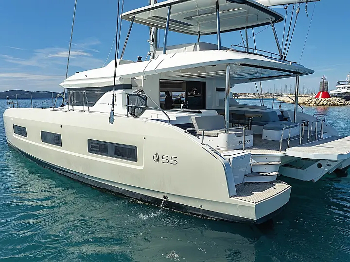 Lagoon 55_5 Cabins - 