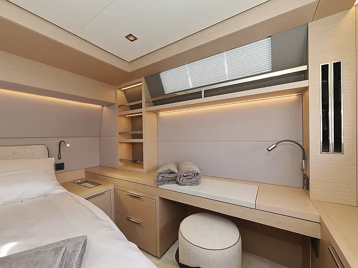 Lagoon 55_5 Cabins - 