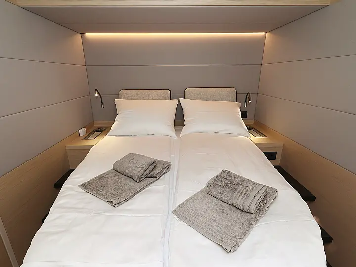 Lagoon 55_5 Cabins - 