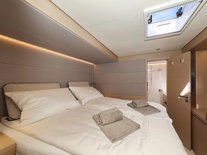 Lagoon 55_5 Cabins - 