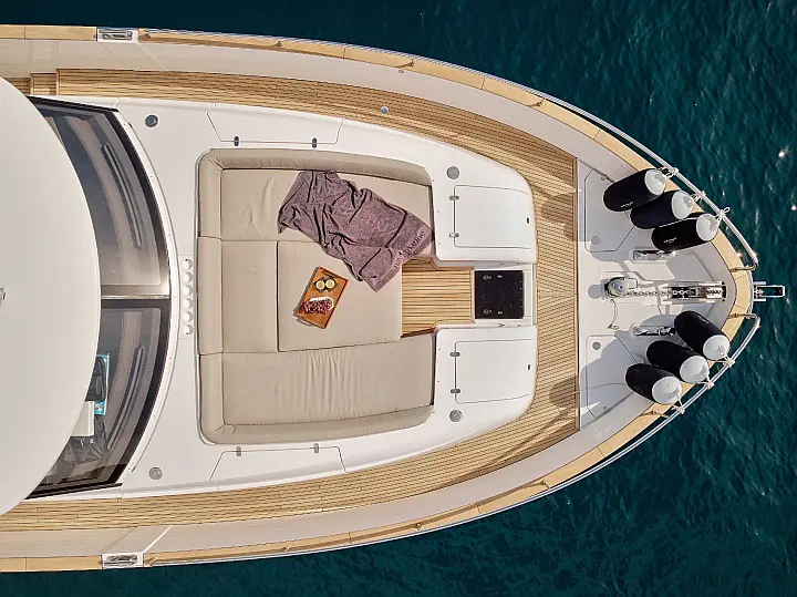 Azimut Magellano 66 - prova lezaljka