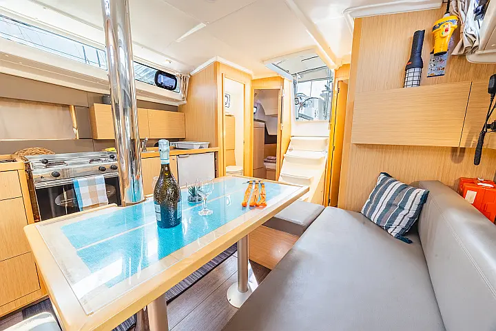 Oceanis 38.1 - 