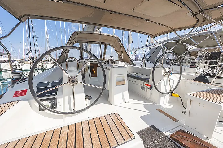 Oceanis 38.1 - 