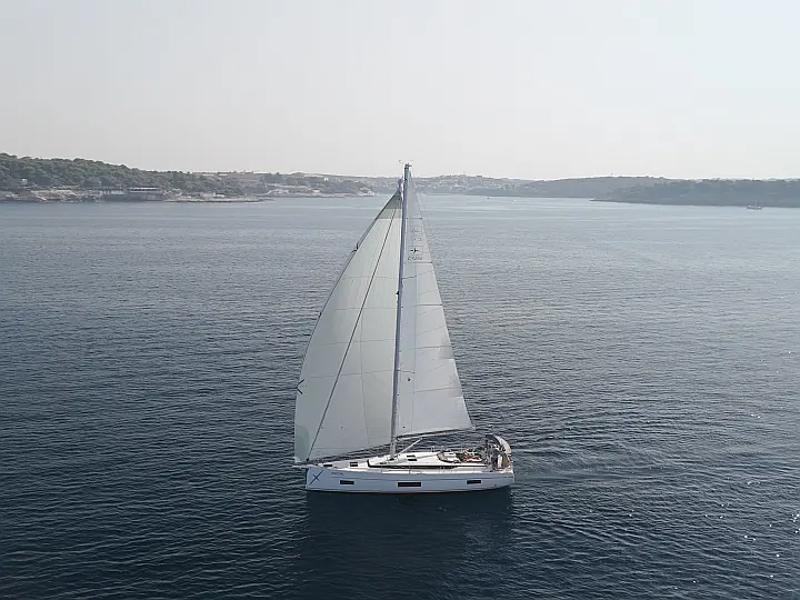 Bavaria C45 Style - 