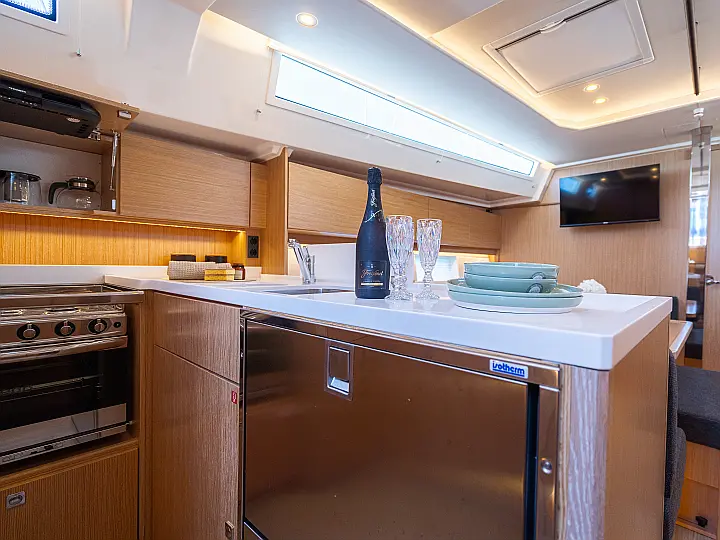 Bavaria C45 Style - 