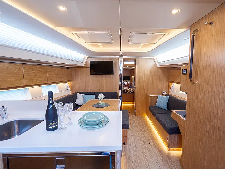 Bavaria C45 Style - 