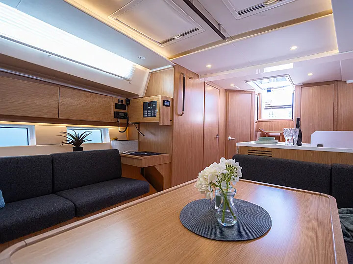 Bavaria C45 Style - 