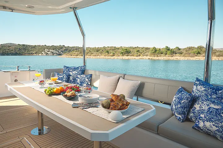 Aquila 54 - 