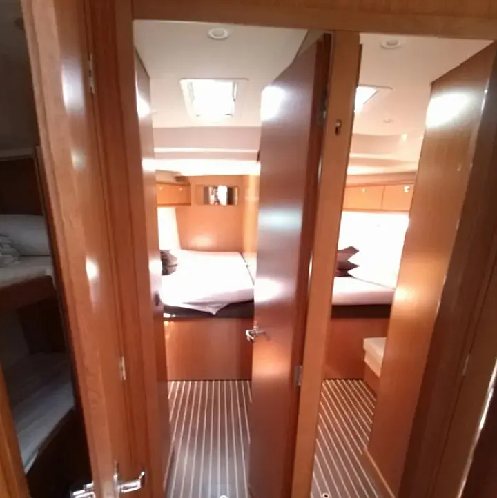 Bavaria Cruiser 51 (5 cab.) - 