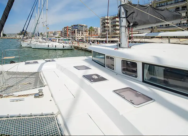 Lagoon 420 (5 cab.) - 