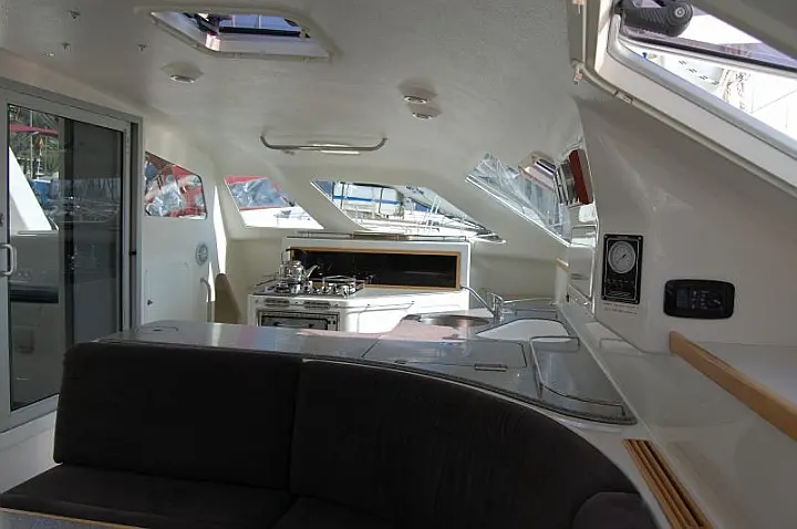 Voyage 440 - 