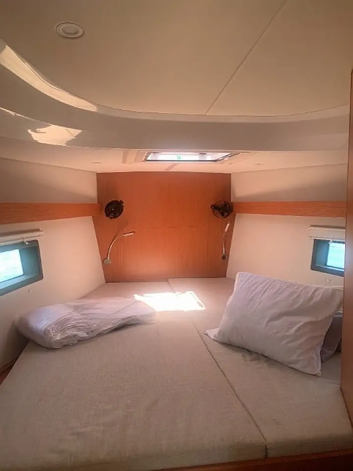 Bavaria C42 (3 cab.) - 