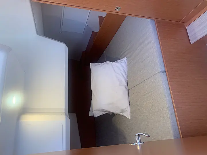 Bavaria C42 (3 cab.) - 