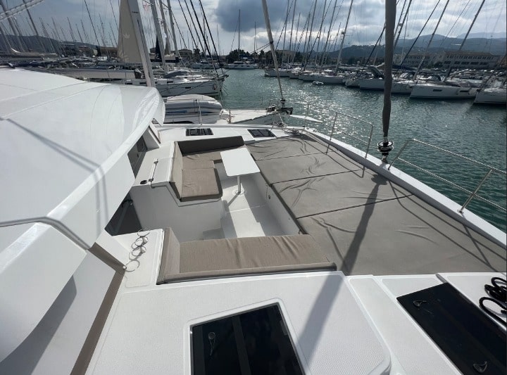 Bali 4.4  (4 + 2) - 