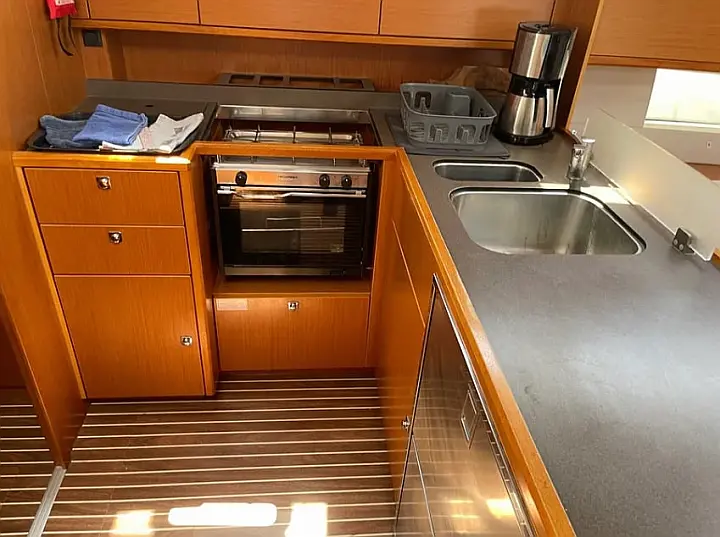 Bavaria C45 (4 cab.) - 