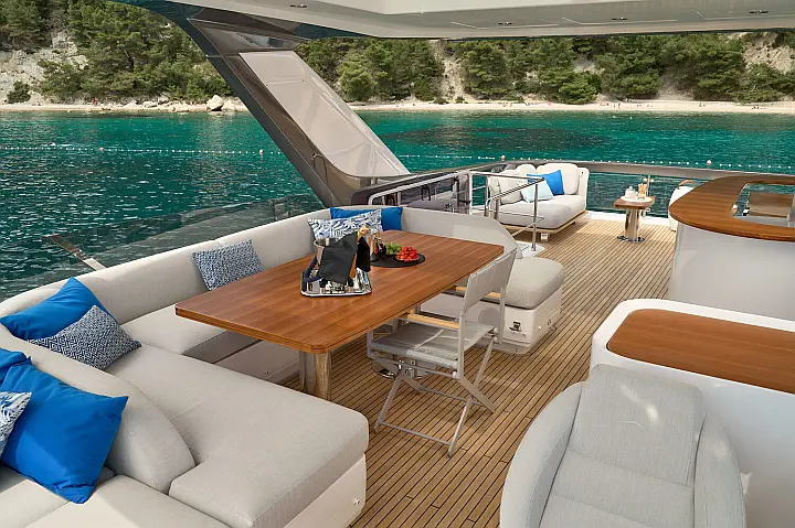 Azimut 78 Fly - 