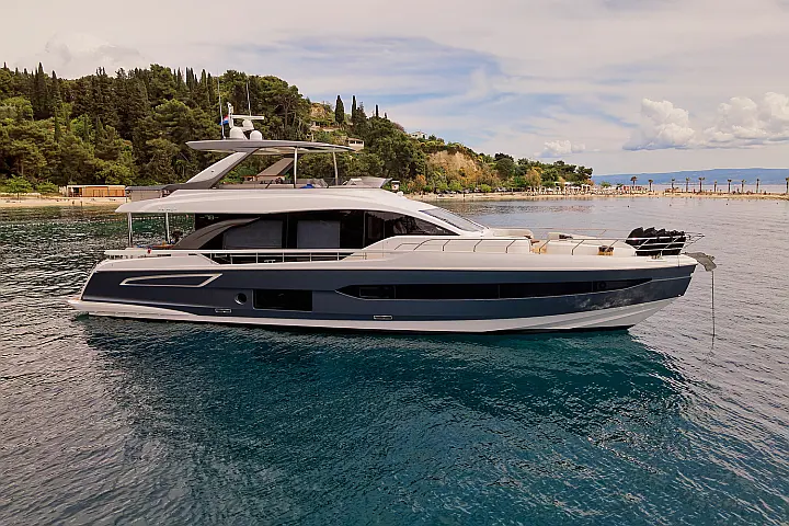 Azimut 78 Fly - 