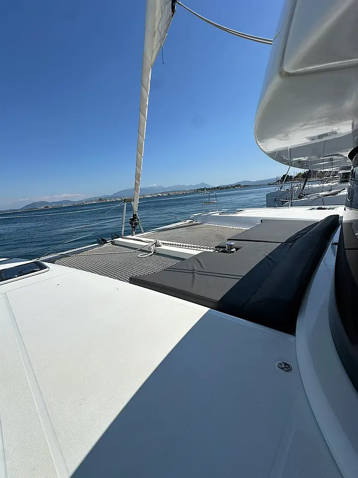 Lagoon 42 - 