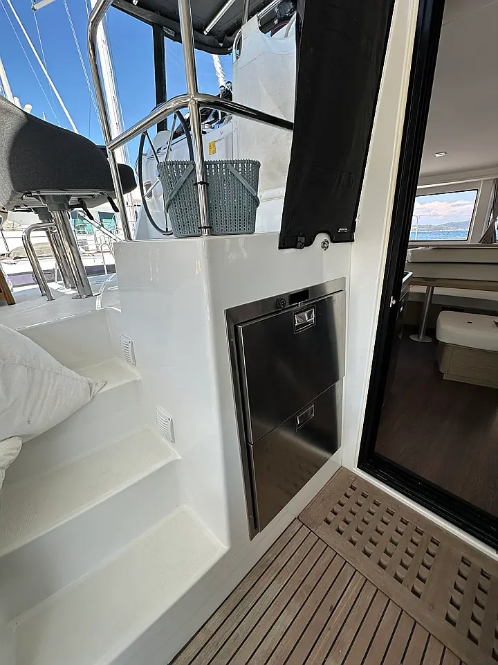 Lagoon 42 - 
