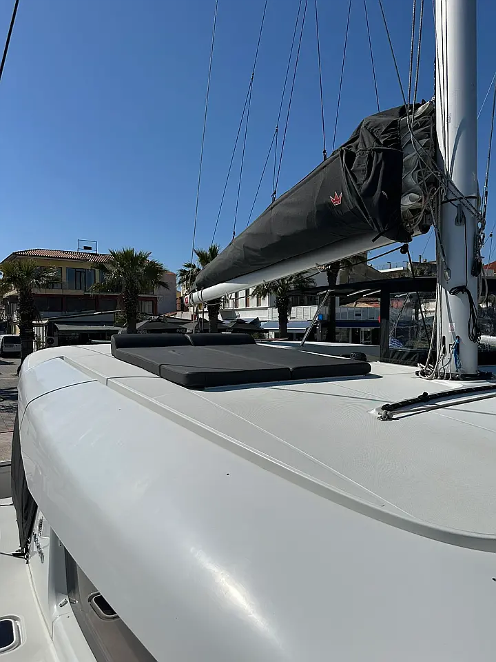 Lagoon 42 - 