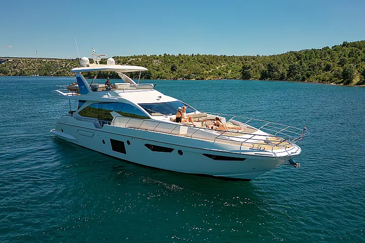 Azimut 72 - 