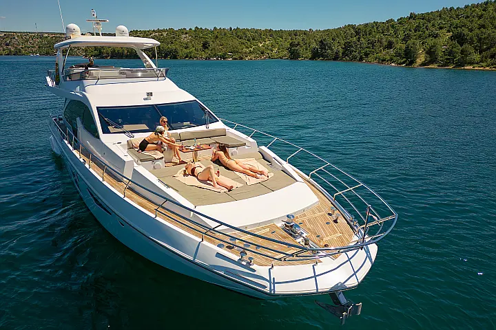 Azimut 72 - 