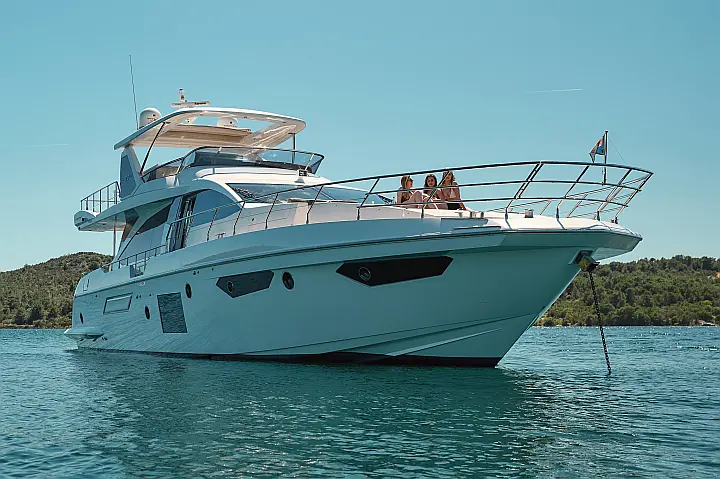 Azimut 72 - 