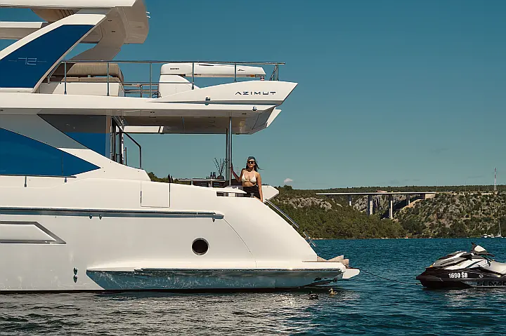 Azimut 72 - 