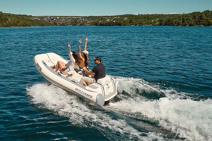 Azimut 72 - 