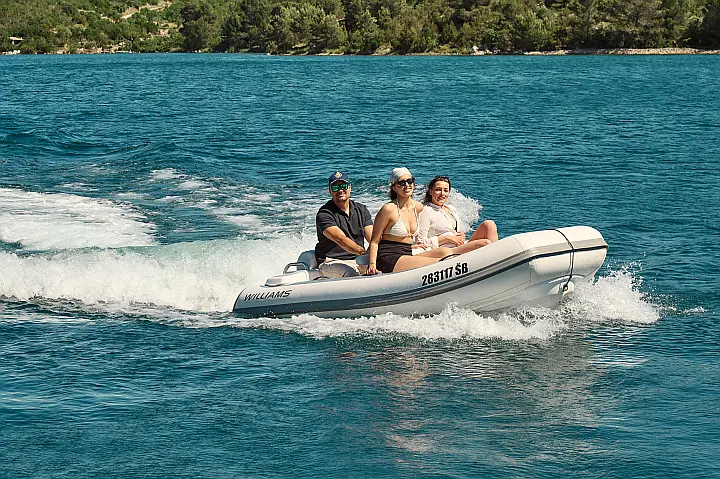 Azimut 72 - 