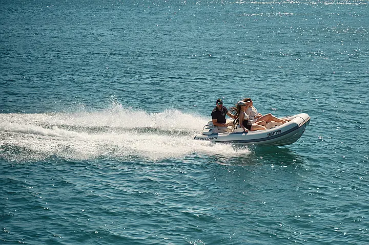 Azimut 72 - 