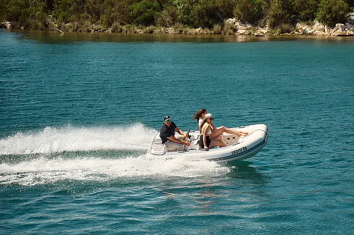 Azimut 72 - 