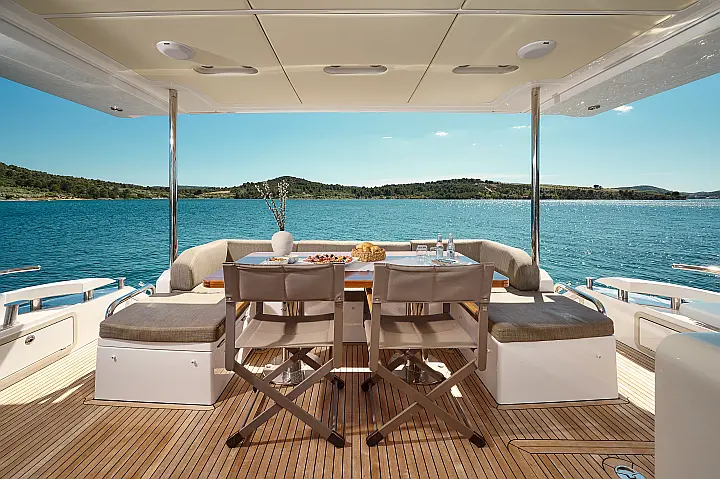 Azimut 72 - 