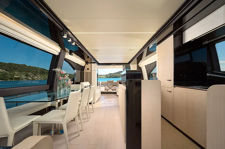 Azimut 72 - 