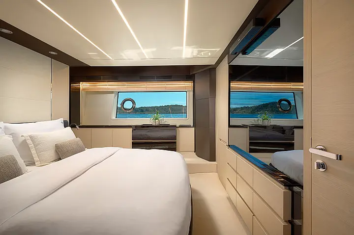 Azimut 72 - 