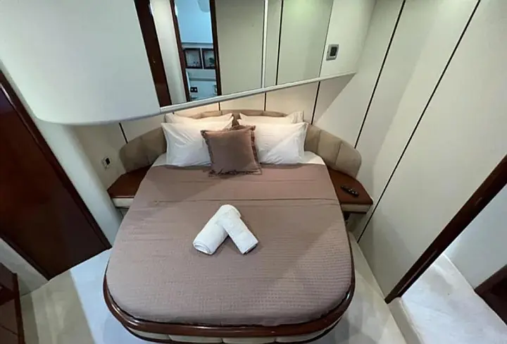 Fairline Squadron 52 - 