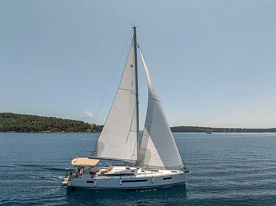 Sun Odyssey 490