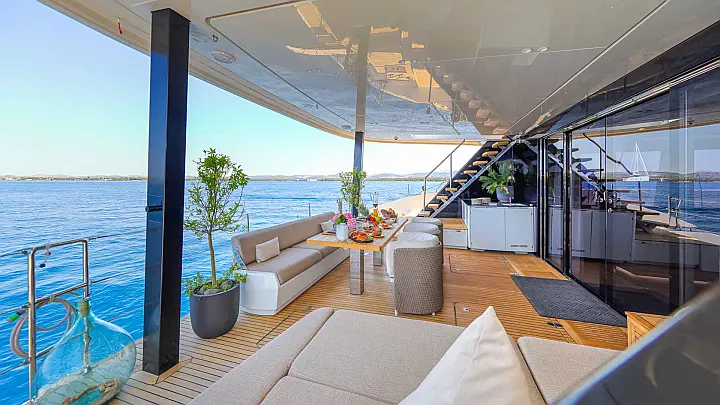 Sunreef 80 - 