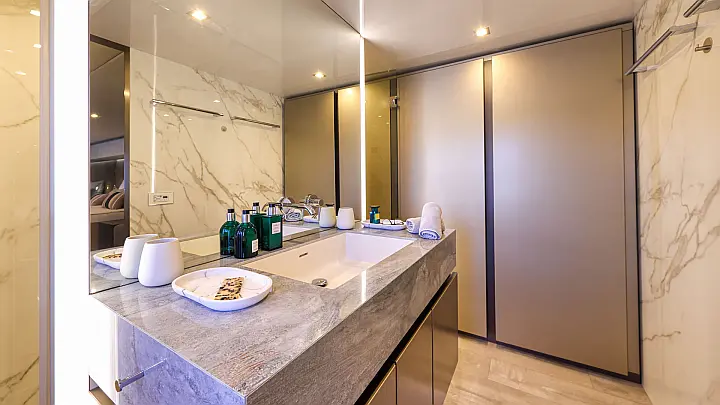 Sunreef 80 - 