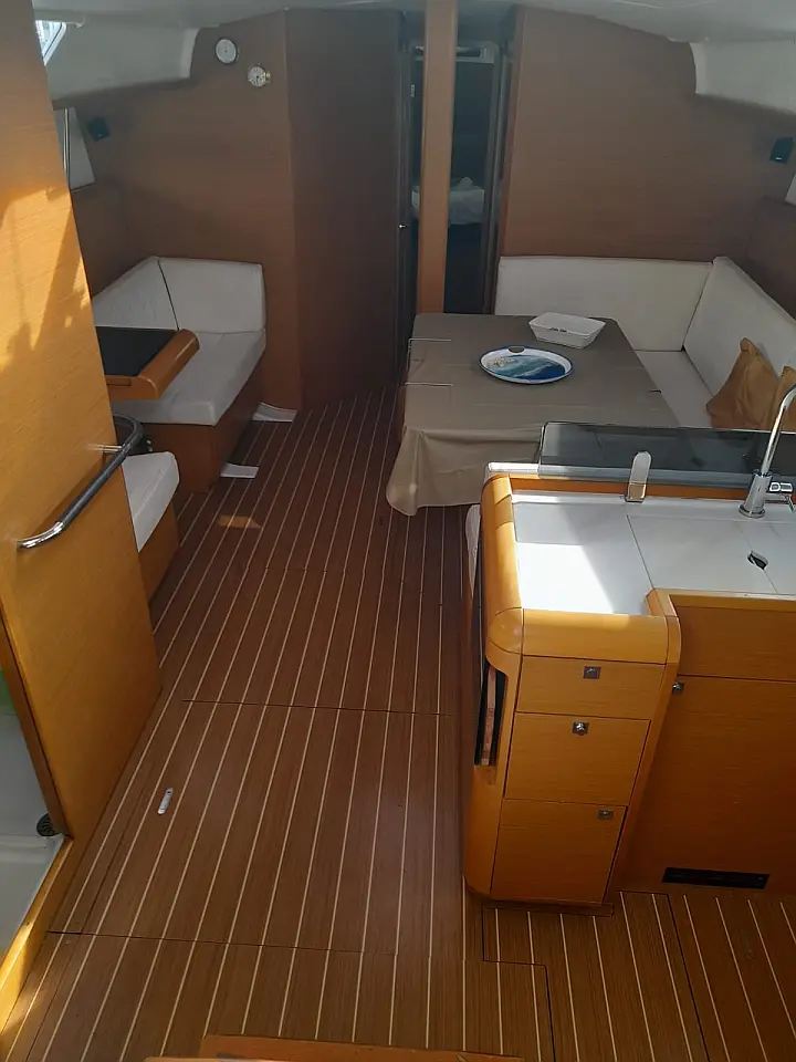 Sun Odyssey 439 - 