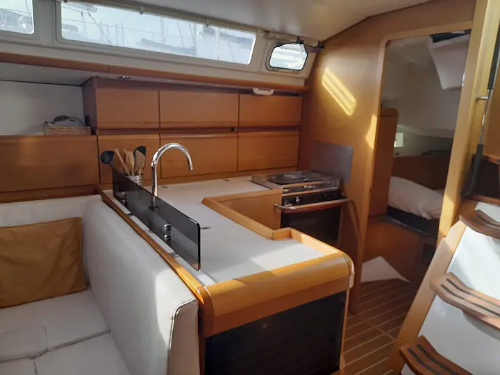 Sun Odyssey 439 - 