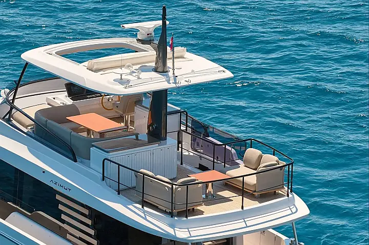 Azimut Magellano 60 - 