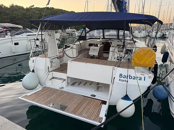 Bavaria C45 - 
